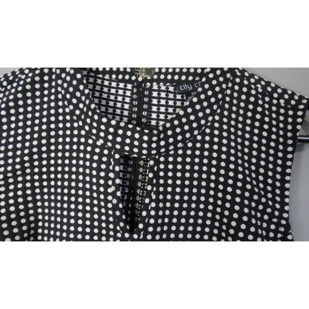 CITY CHIC - lovely, checked style top - size 18/med - excellent conditio… - Picture 2 of 4